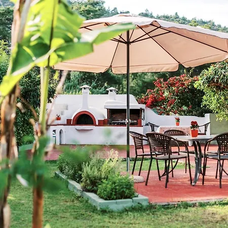 Greek Style With Jaquzzi & Barbeque Apartment *
