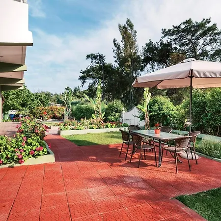 Greek Style With Jaquzzi & Barbeque Apartment *