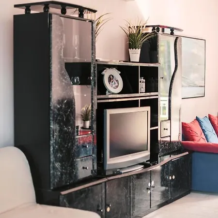 Greek Style With Jaquzzi & Barbeque