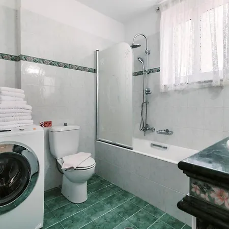 Greek Style With Jaquzzi & Barbeque