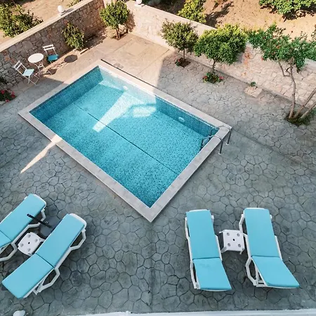 Greek Style With Jaquzzi & Barbeque Apartamento Ialysos (Rhodes)