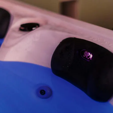 Greek Style With Jaquzzi & Barbeque * Jalisos