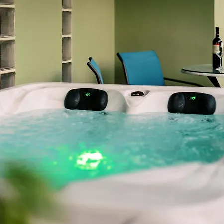 Apartament Greek Style With Jaquzzi & Barbeque