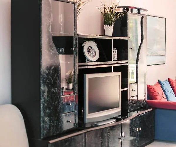 Greek Style With Jaquzzi & Barbeque