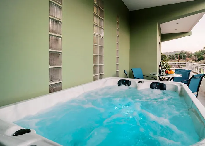 Greek Style With Jaquzzi & Barbeque Apartament